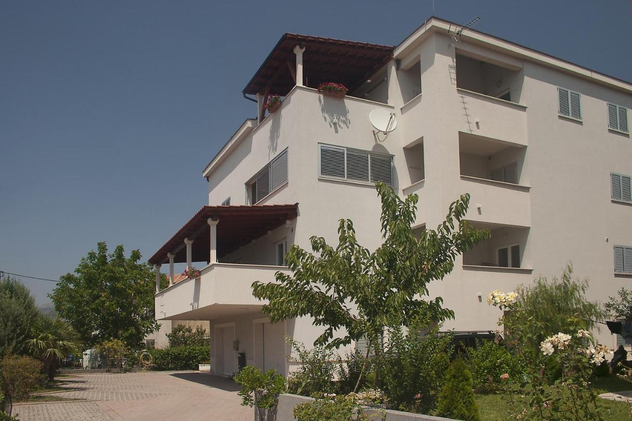 Luxury Apartments Elizabeth Podstrana Extérieur photo