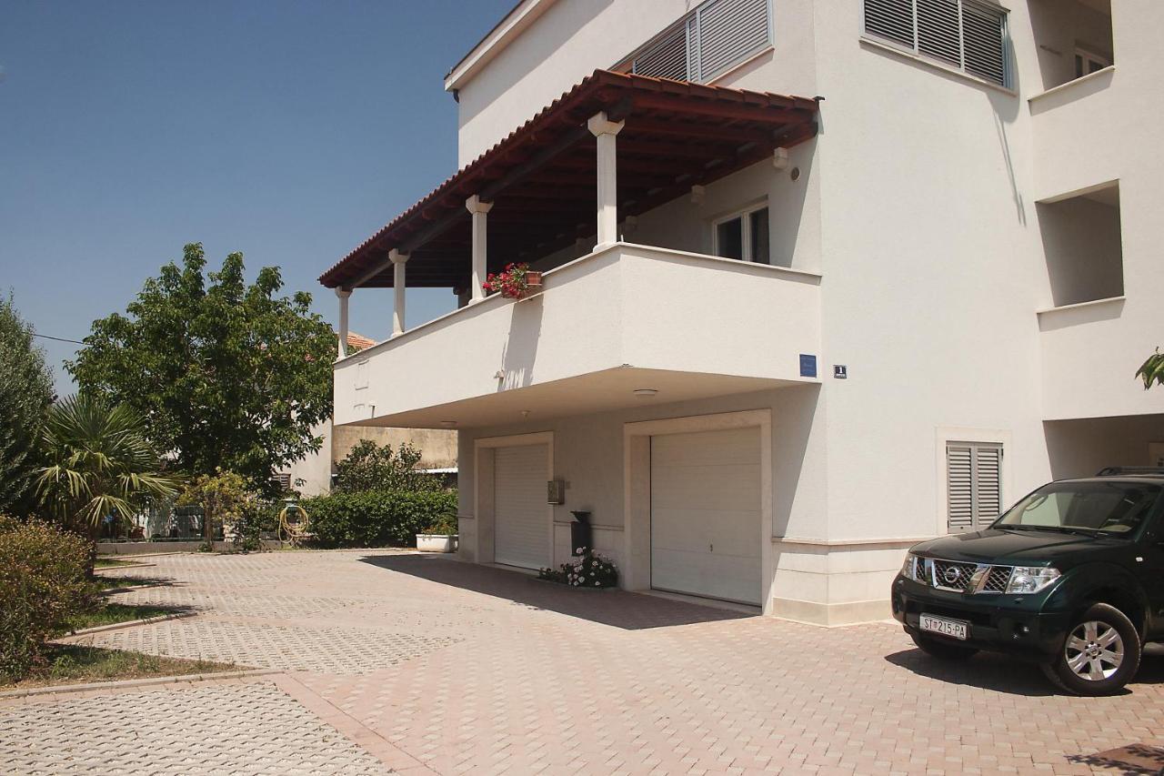 Luxury Apartments Elizabeth Podstrana Extérieur photo