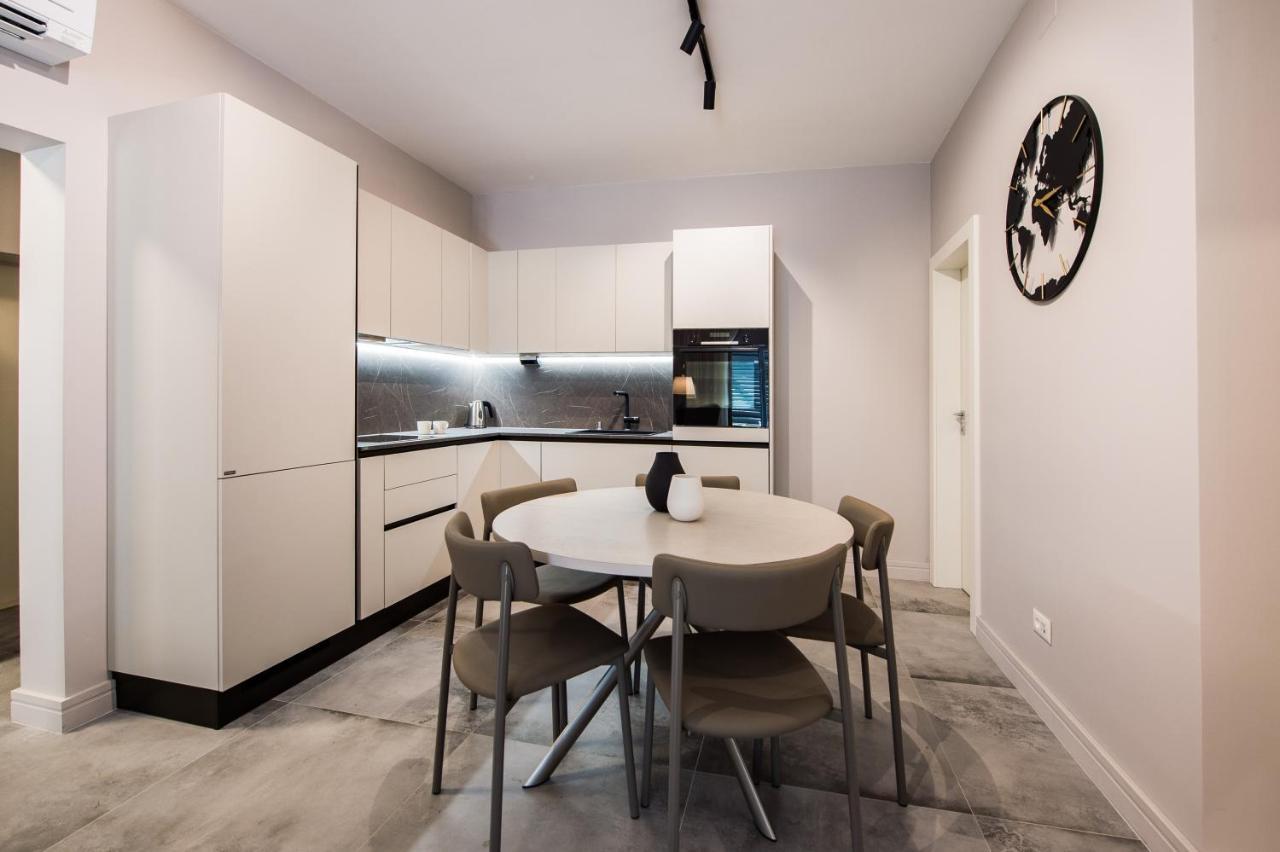 Luxury Apartments Elizabeth Podstrana Extérieur photo