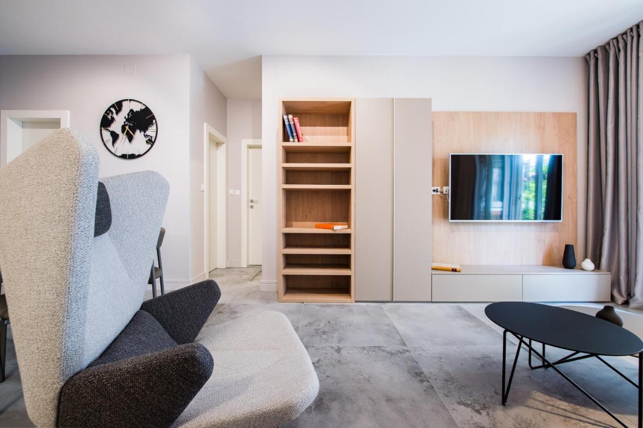 Luxury Apartments Elizabeth Podstrana Extérieur photo