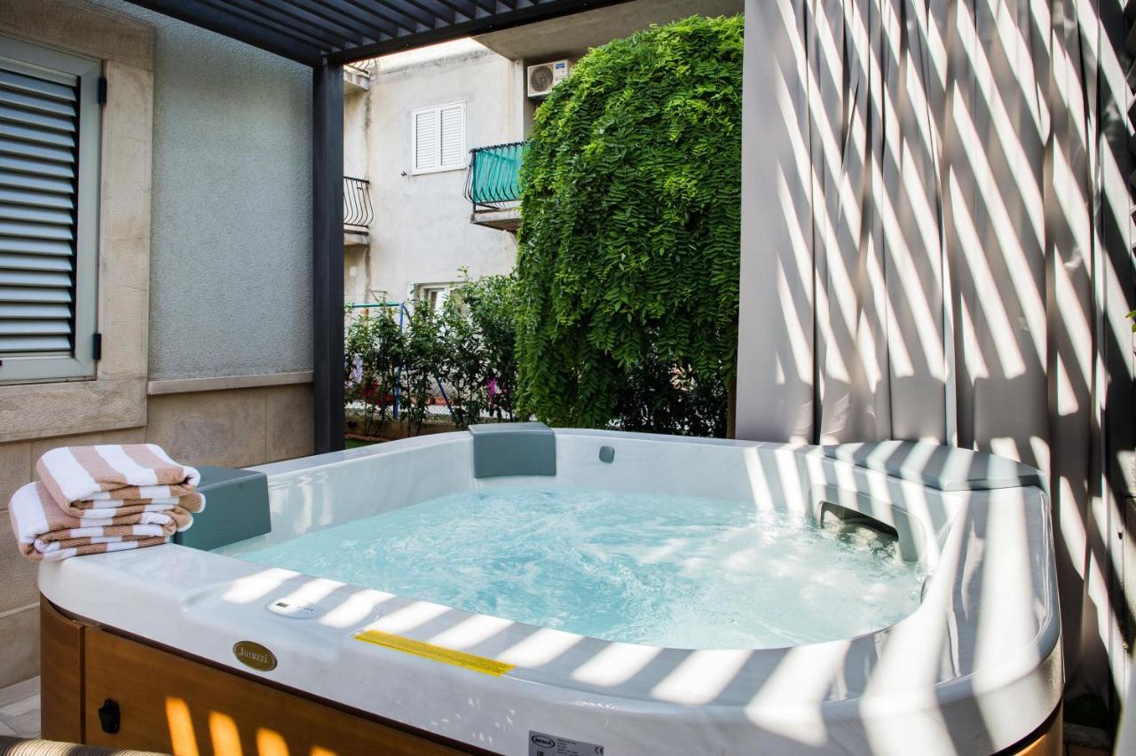 Luxury Apartments Elizabeth Podstrana Extérieur photo