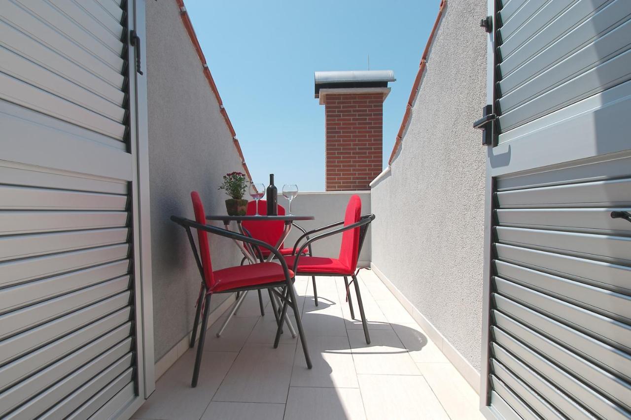 Luxury Apartments Elizabeth Podstrana Extérieur photo