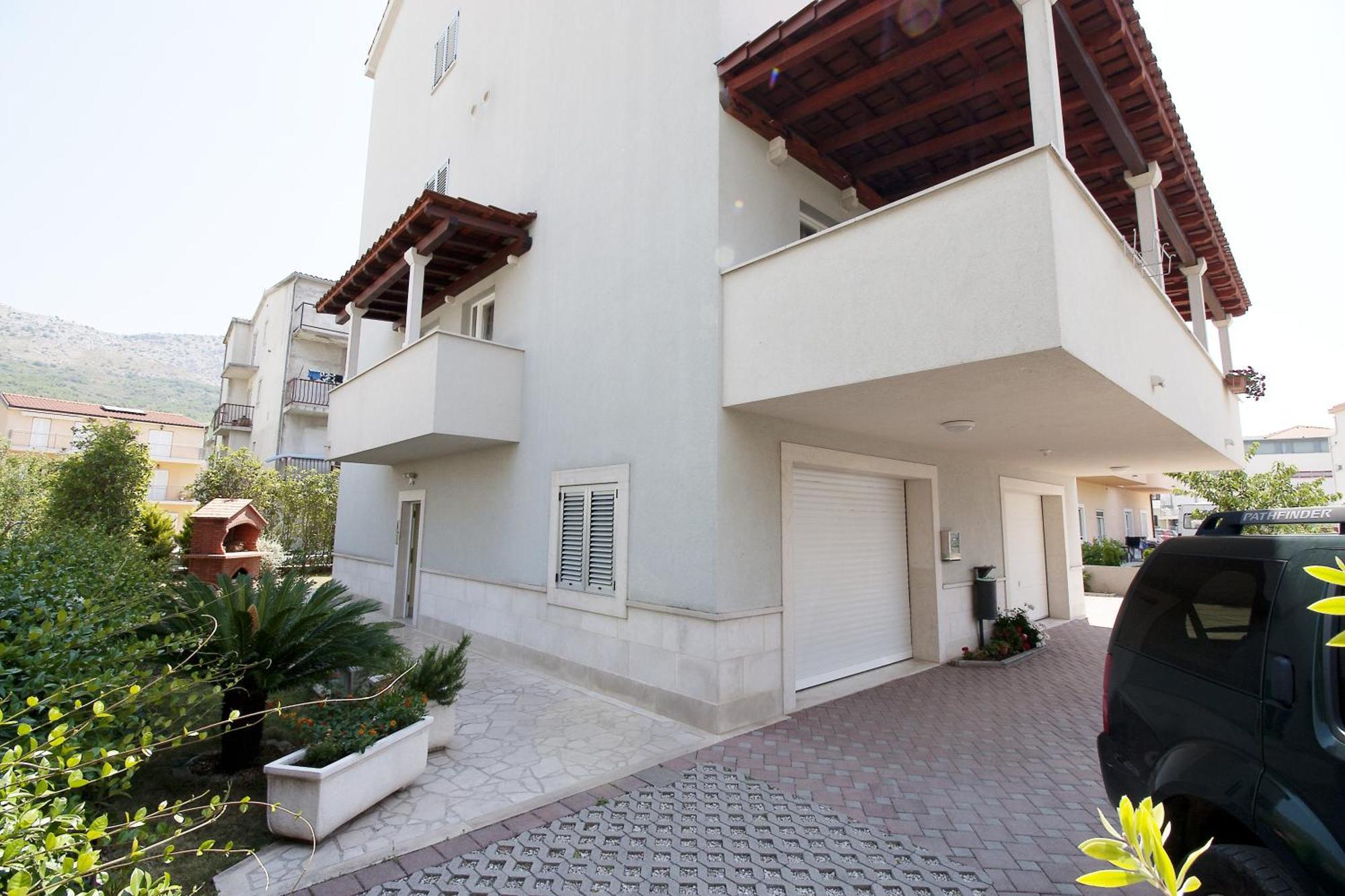 Luxury Apartments Elizabeth Podstrana Extérieur photo